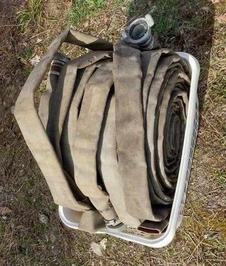 tuyaux d'eau plats rétractables avec raccords, Enlèvement, Utilisé