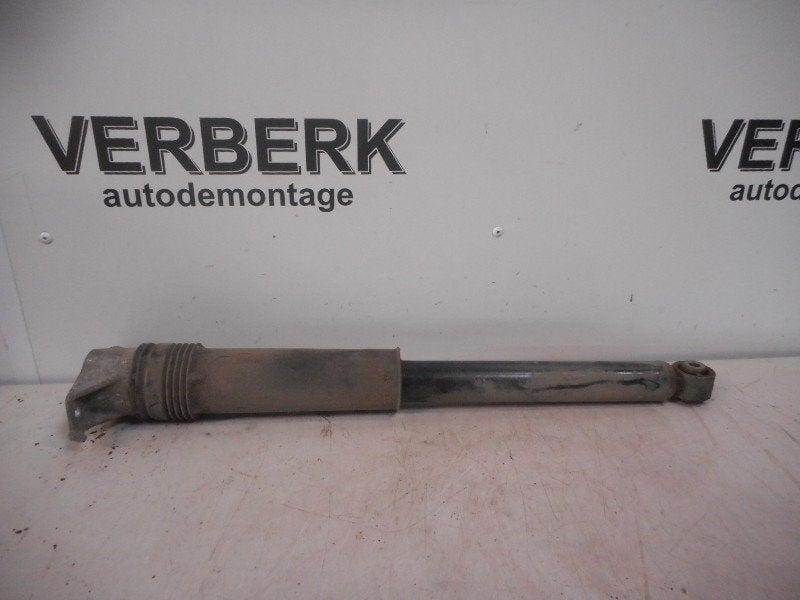 SCHOKBREKER RECHTS ACHTER Opel Astra K (39039583), Gebruikt, Opel, Opel Automobile GmbH, Kontakt-opel@opel.com