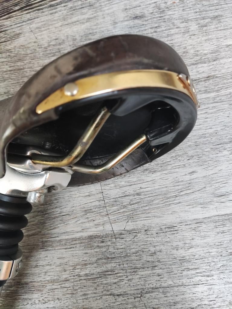 Zadel San Marco Rolls "retro"  + zadelpen, Vélos & Vélomoteurs, Enlèvement, Utilisé, Selle