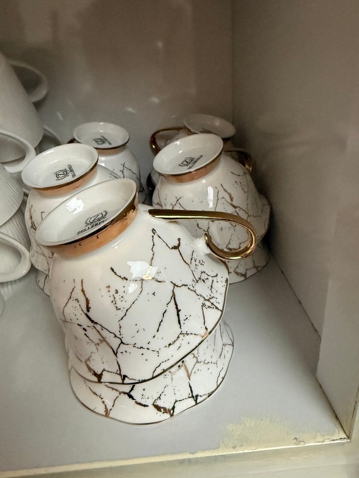Servies 12x te koop voor 20 euro, Ophalen