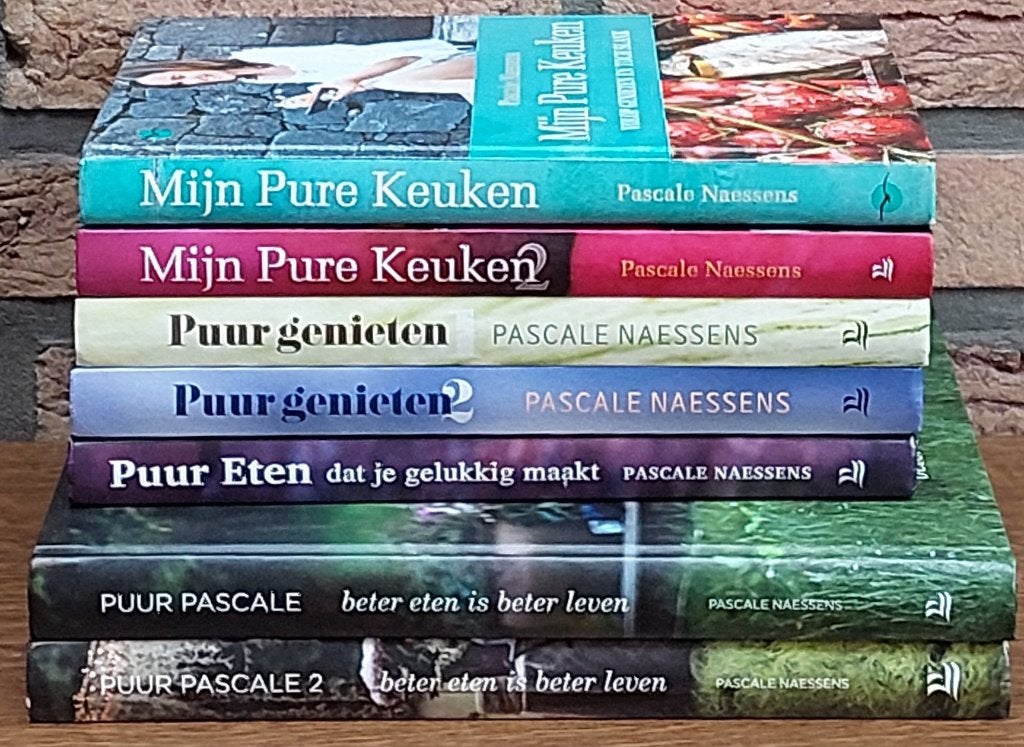 7 boeken - Pascale Naessens - Zo goed als nieuw, Ophalen, Pascale Naessens, Gezond koken, Voorgerechten en Soepen