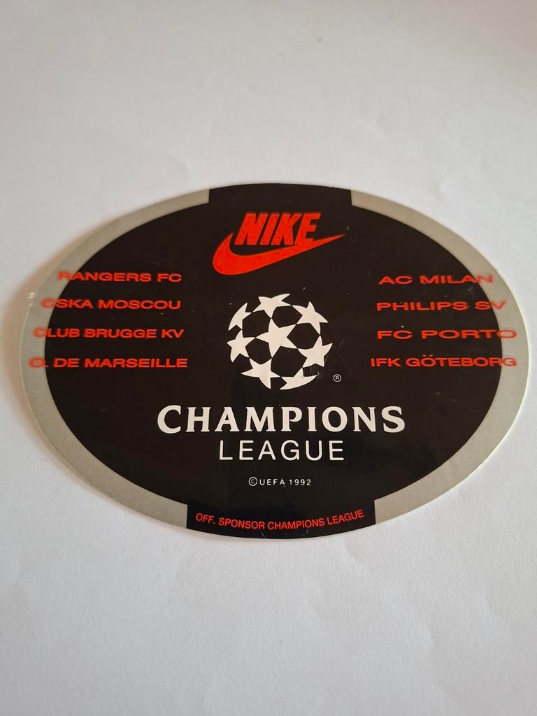 Autocollant Ligue des champions 1992 du Club de Bruges, Collections, Enlèvement