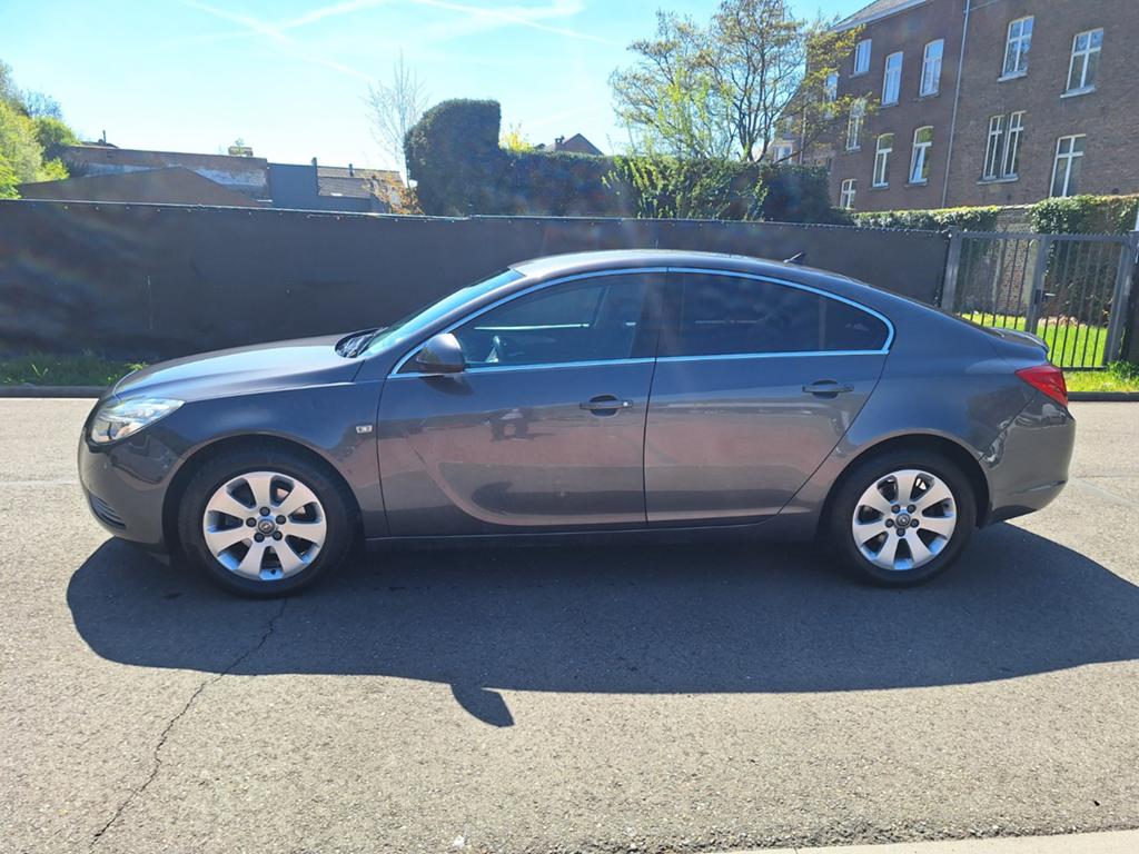 Opel insignia 2011,diesel, tres bon état. Prête à immatricul, Particulier, Achat
