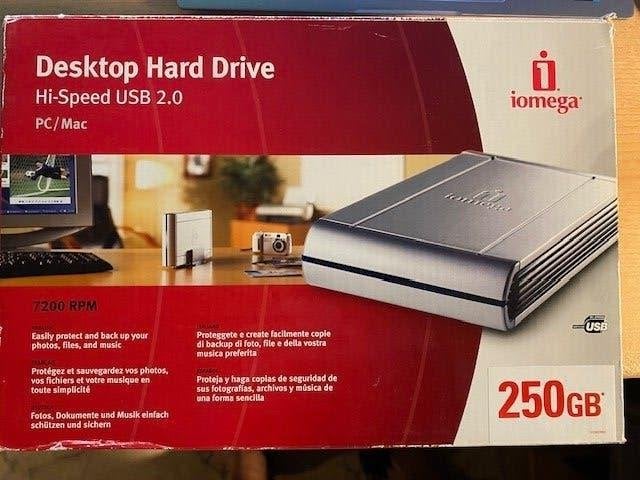 IOMEGA - Disque dur de bureau - 250 Go, Informatique & Logiciels, Disques durs, HDD, Externe, 250 GB, Utilisé