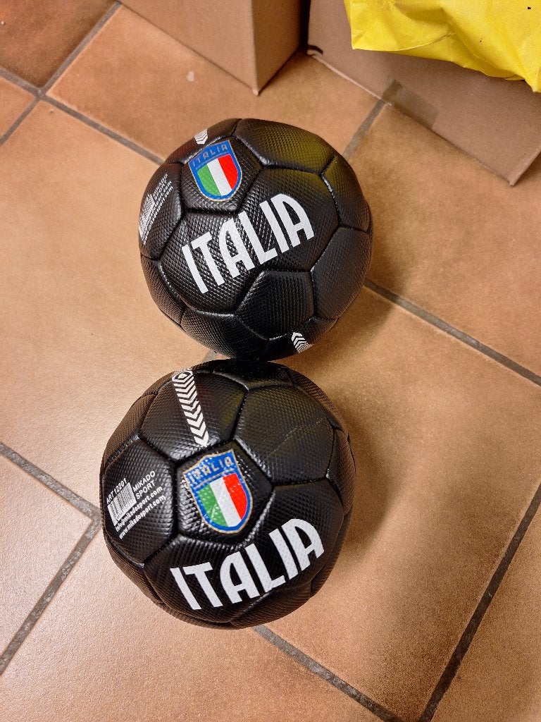 Voetbal klein Italia, Sport en Fitness, Ophalen, Nieuw, Bal