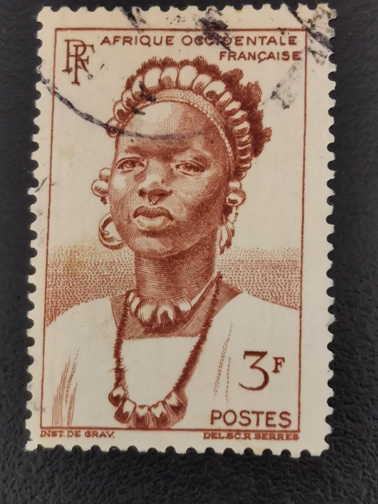 Frans West-Afrika 1949 - jonge vrouw uit Togo, Ophalen of Verzenden, Overige landen, Gestempeld