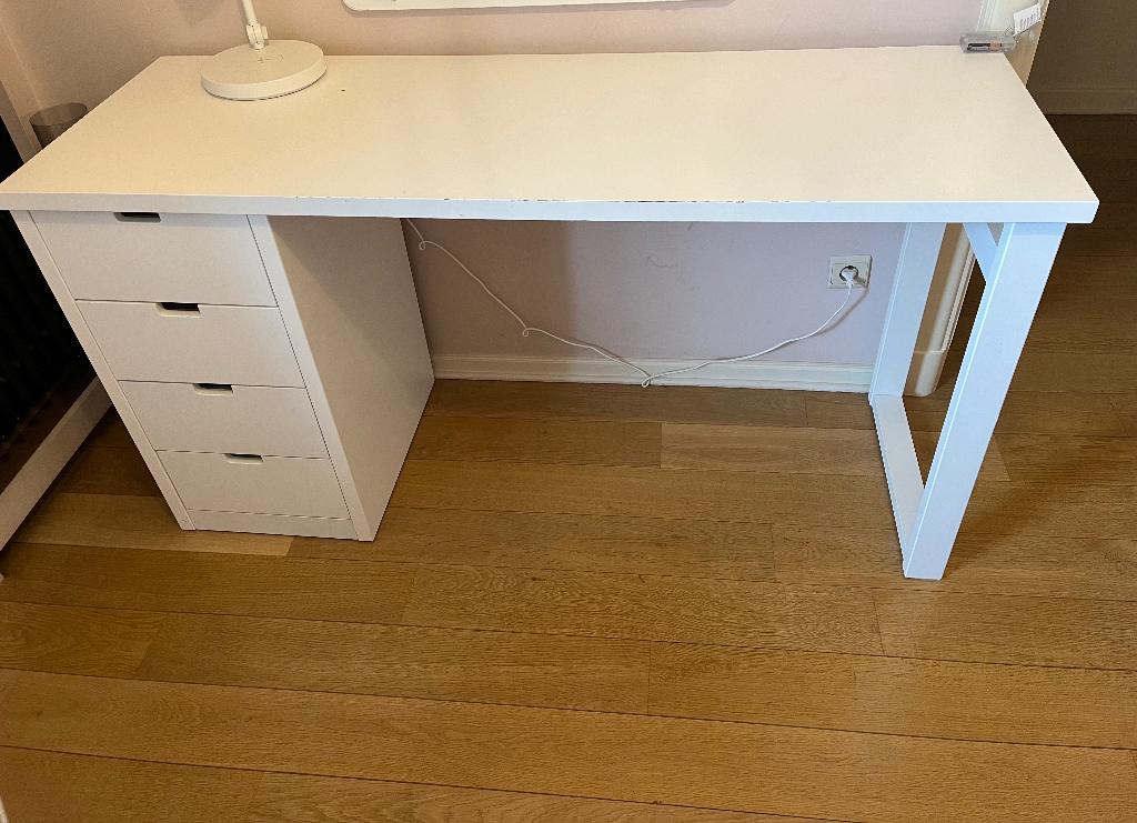 Bureau blanc, Maison & Meubles, Enlèvement, Utilisé