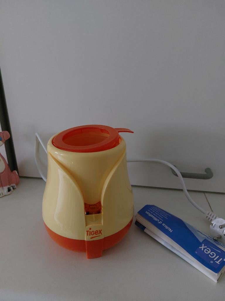 Chauffe biberon utiliser une fois, Enfants & Bébés, Enlèvement, Comme neuf