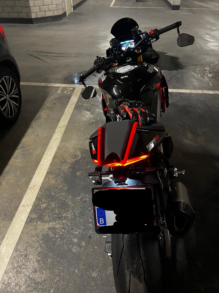 Aprilia tuono v4 factory, Motoren, Motoren | Aprilia, 4 cilinders, Motorrijbewijs A, Particulier, Meer dan 35 kW