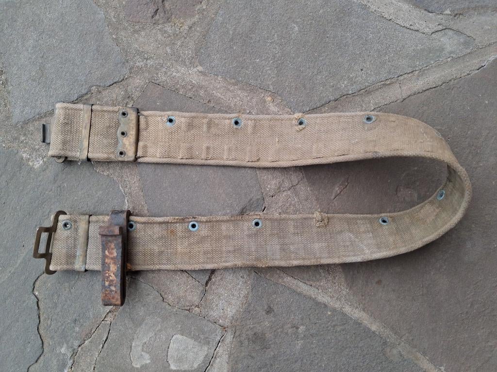 Ceinturon anglais monteur de ligne ww2?, Collections, Objets militaires | Seconde Guerre mondiale, Enlèvement ou Envoi