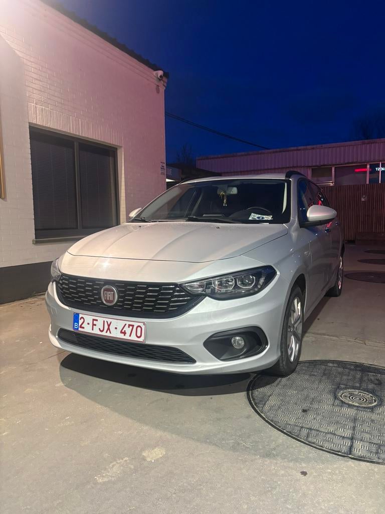 Fiat tipo break 2019 essence, Capteur de lumière, Argent ou Gris, Achat, Boîte manuelle