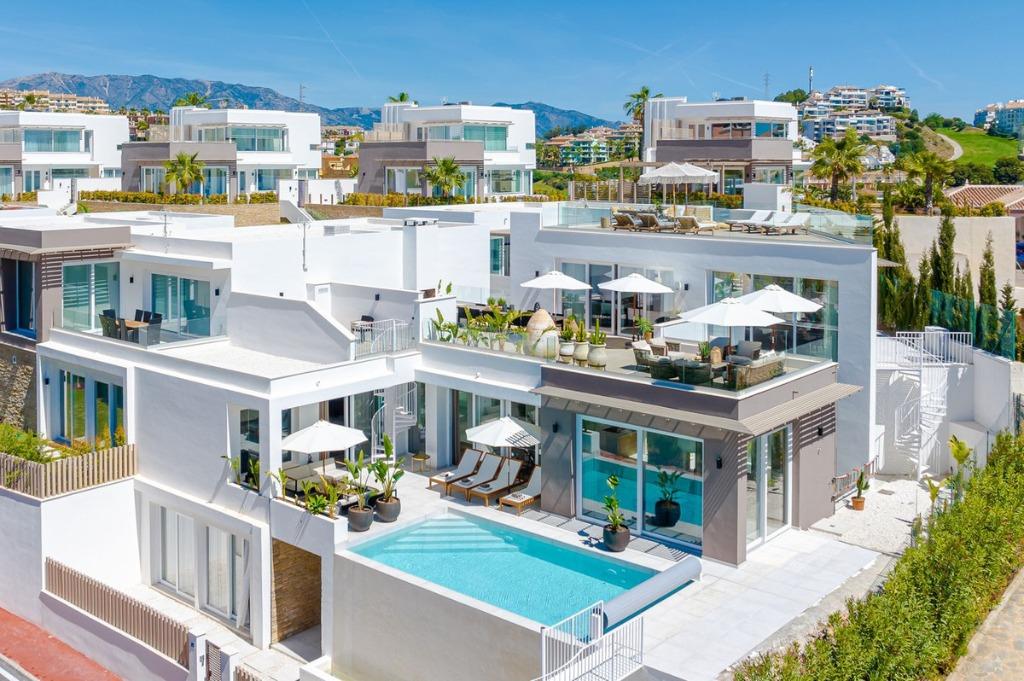 Villa à vendre, 9 chambres, Riviera del Sol, Malaga, Espagne, Autres types, Espagne, Autres