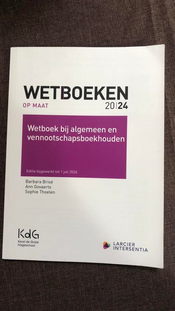 Wetboek bij algemeen en vennootschapsboekhouden 2024 - 9€, Boeken, Ophalen, Larcier Intersentia, Zo goed als nieuw, Accountancy en Administratie