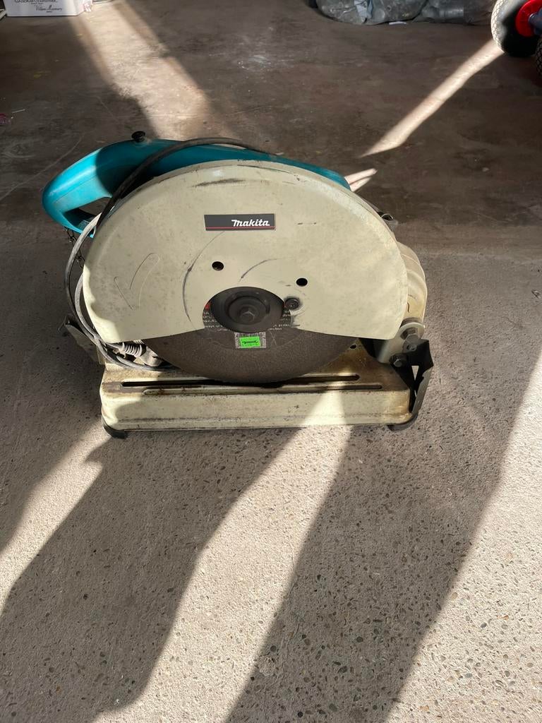Scie à tronçonner les métaux Makita, Enlèvement, Scie à onglet