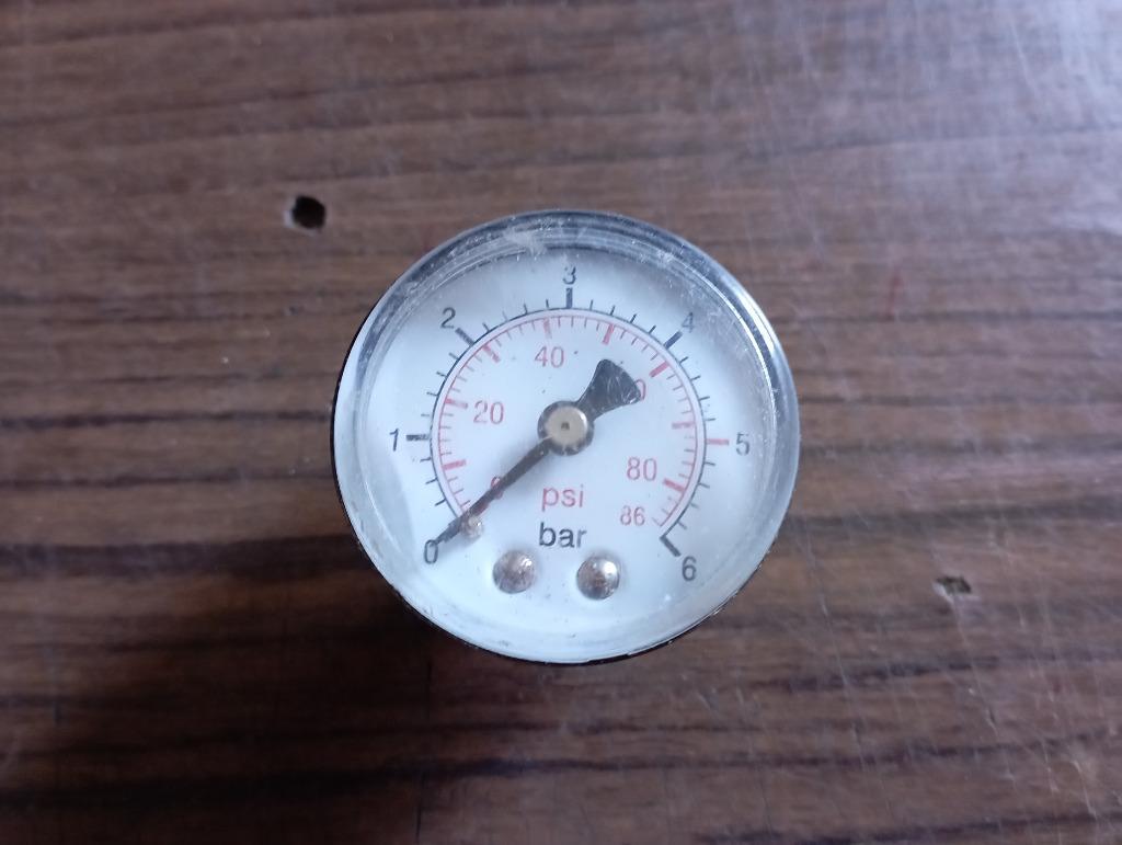 Diverse onderdelen: Piezzo waterverwarmers, manometer, Ophalen, Gebruikt, Aardgas, Geiser