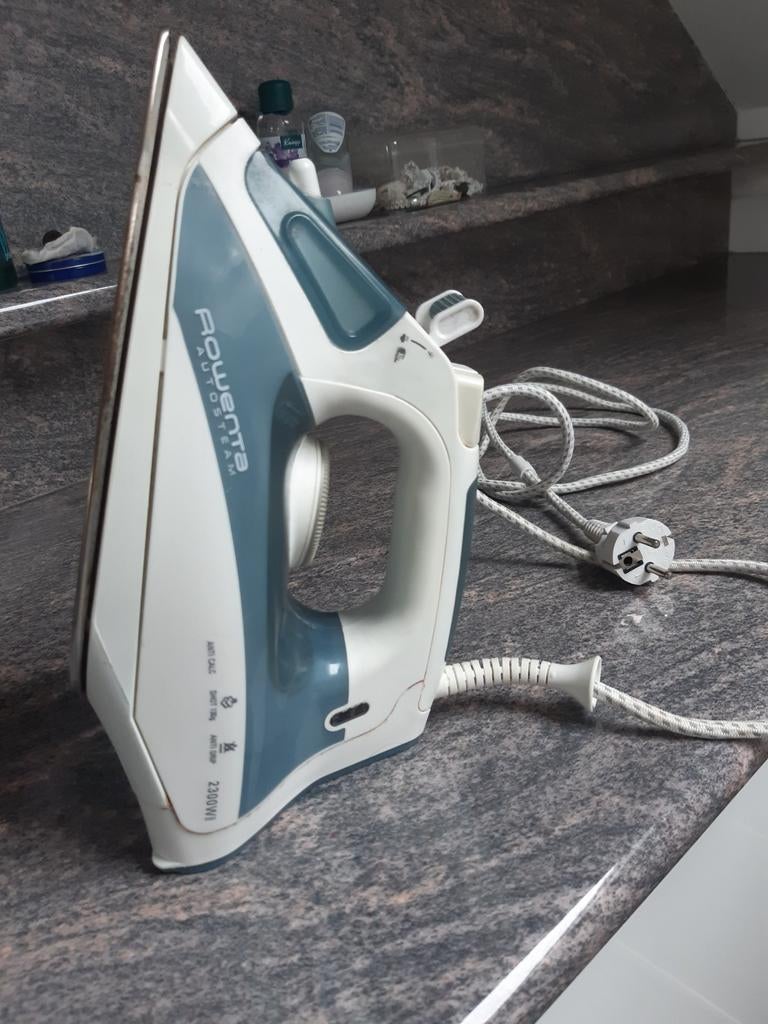 Rowenta Autosteam 2300W, Electroménager, Enlèvement ou Envoi, Comme neuf
