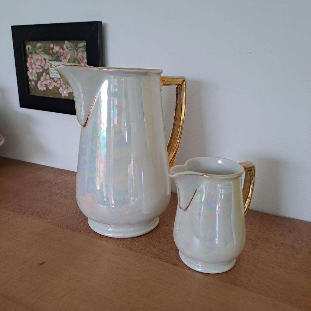 Antieke iriserende en gouden melkkannen, Antiek en Kunst, Ophalen of Verzenden