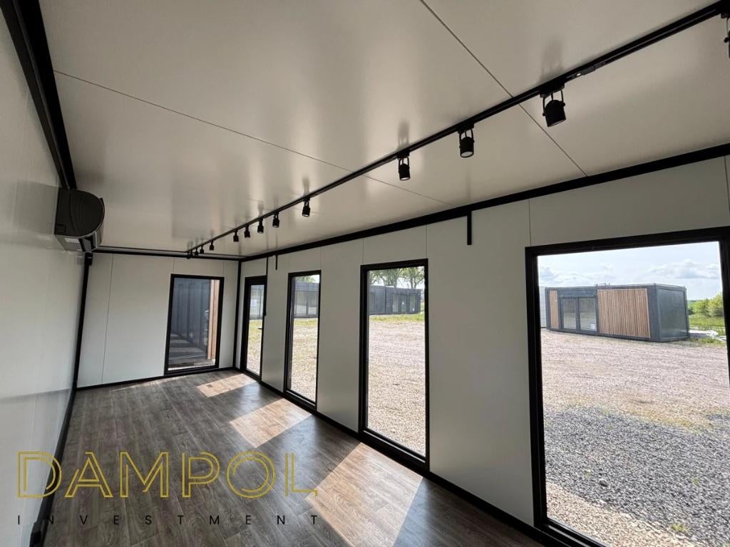 Elegant en modern paviljoen in tijdloos zwart