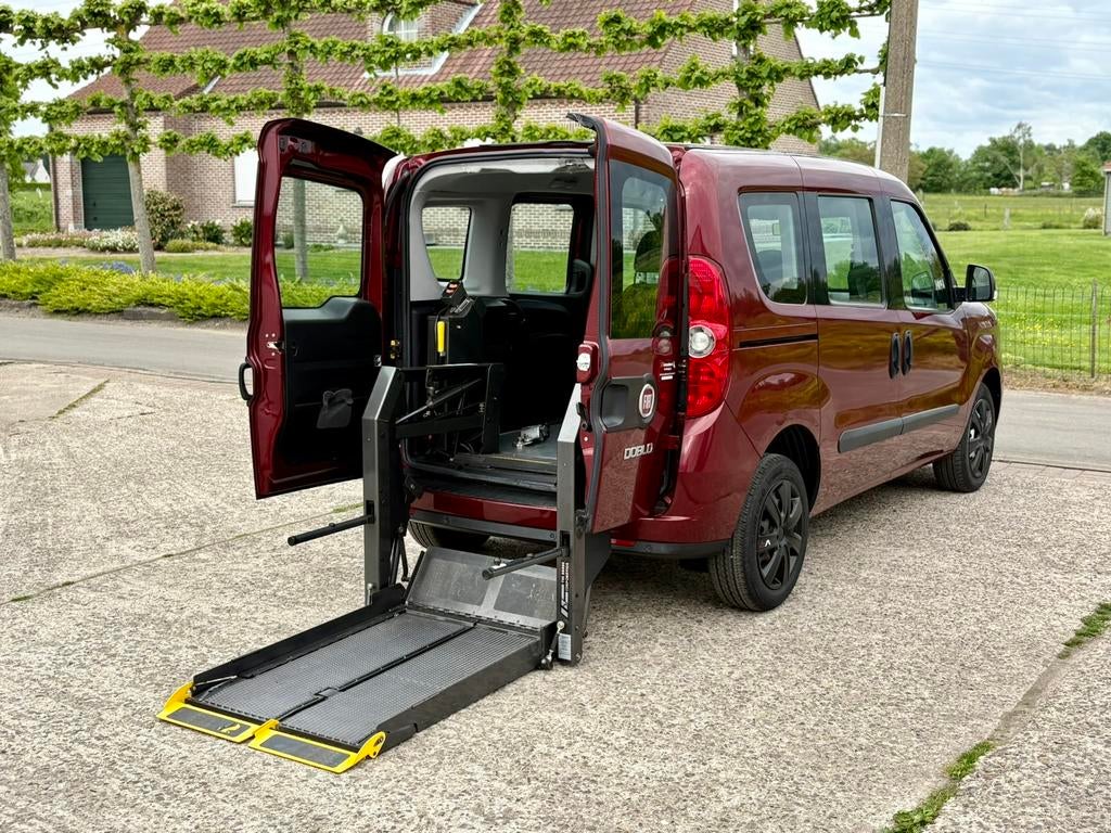 ️♿️Fiat Doblo 1.6D Automaat Rolstoel Invalide Mindervalide, Auto's, Automaat, Euro 5, Monovolume, Doblo