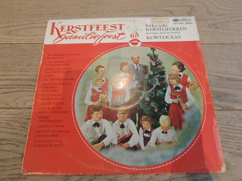 Lp Kerstfeest familiefeest, gezongen door familie Kortekaas, Ophalen of Verzenden, Zo goed als nieuw