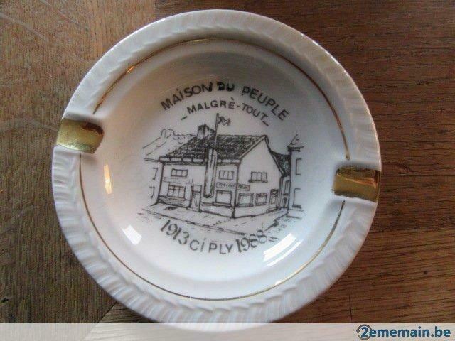 Souvenir! cendrier Maison du peuple Malgré tout Ciply, Enlèvement, Utilisé, Cendrier