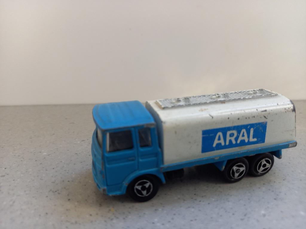 Majorette saviem Aral, Ophalen of Verzenden, Gebruikt, Bus of Vrachtwagen, Majorette