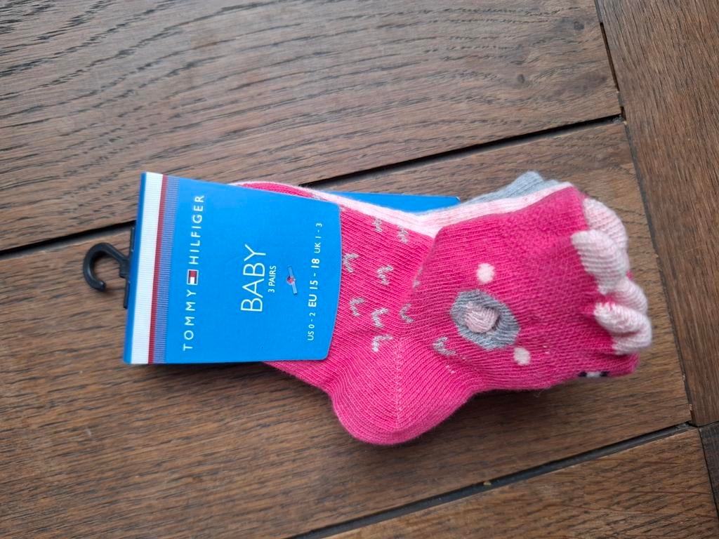 3 paires de chaussettes Tommy Hilfiger, Enlèvement ou Envoi, Neuf, Chaussettes