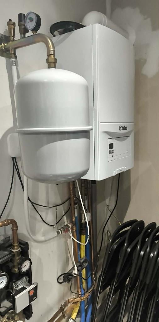 Cherche chauffagiste gaz, Doe-het-zelf en Bouw, Verwarming en Radiatoren, Ophalen, Zo goed als nieuw, Cv-ketel of Combi-ketel