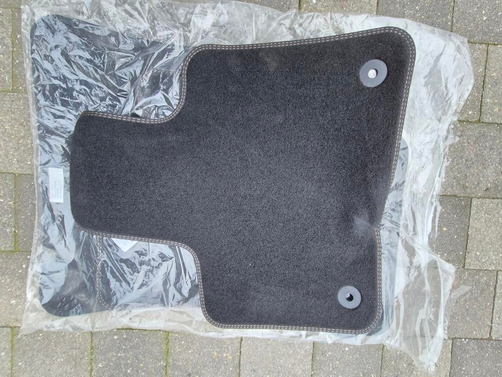 Tapis Peugeot 3008 GTLine 2016-2023, Ophalen