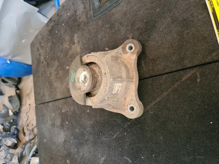 Support moteur d'un Mercedes Vito, Enlèvement ou Envoi, 3 mois de garantie, Utilisé, Mercedes-Benz