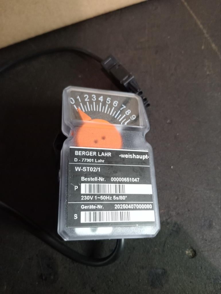 Micro moteur clapet d'air weishaupt w-st02/1, Ophalen