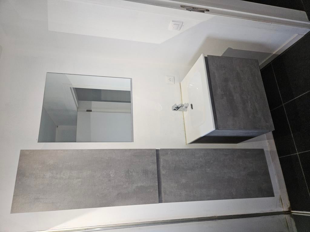 Ensemble lavabo, Ophalen, Zo goed als nieuw