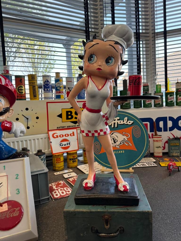 Statue de serveuse Betty Boop, Enlèvement, Utilisé, Fantasy