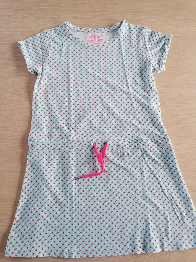 Robe fleurs Hema 146/152, Robe ou Jupe, Enlèvement ou Envoi, Utilisé, Hema