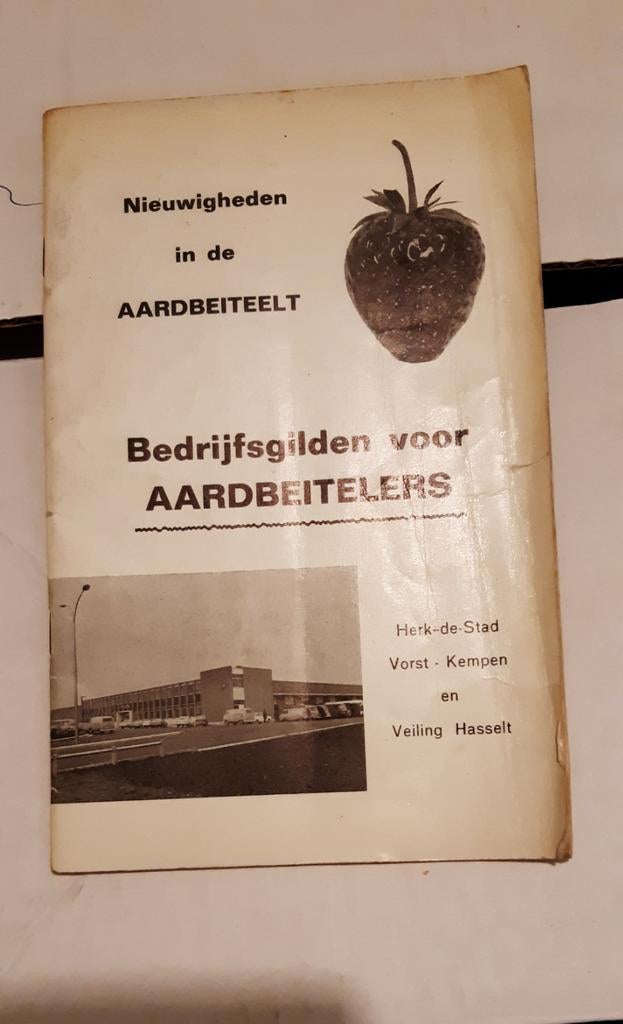 1974 Belgische Boerenbond i.s.m. veiling Hasselt, Boeken, Ophalen of Verzenden, Zo goed als nieuw