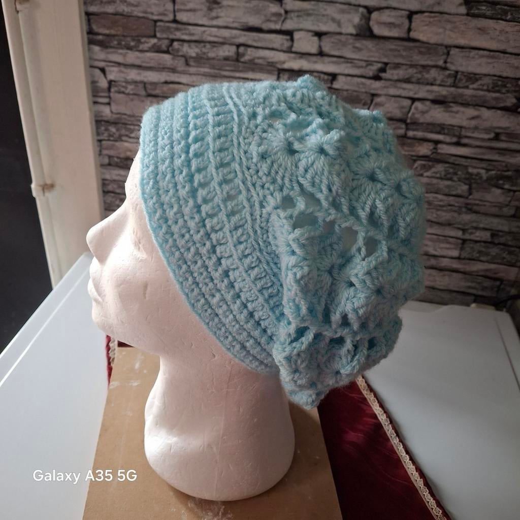 Turquoise muts voor volwassenen mooie kleur , acryl wol, Ophalen of Verzenden, Muts