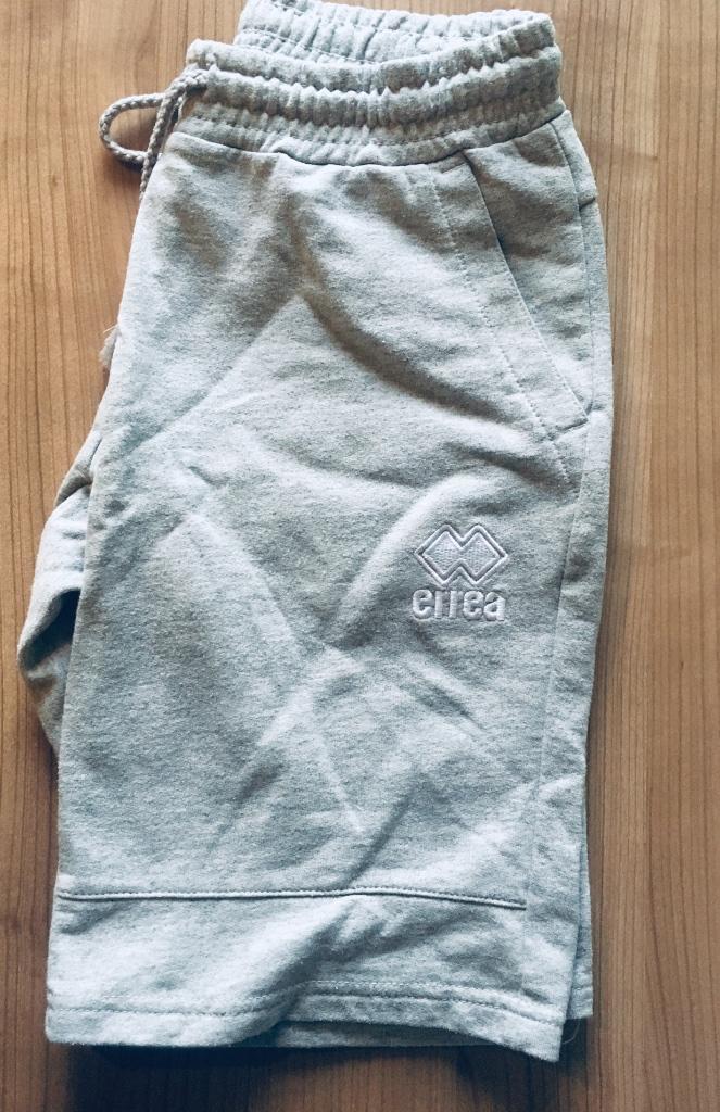 Errea Short (sport) Korte broek, Kleding | Heren, Sportkleding, Ophalen of Verzenden, Adidas, Grijs, Gedragen