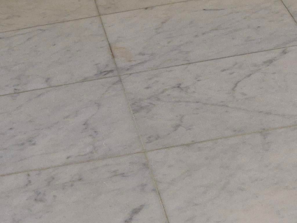Gezocht marmeren carrara tegels, Tuin en Terras, Ophalen of Verzenden, Gebruikt