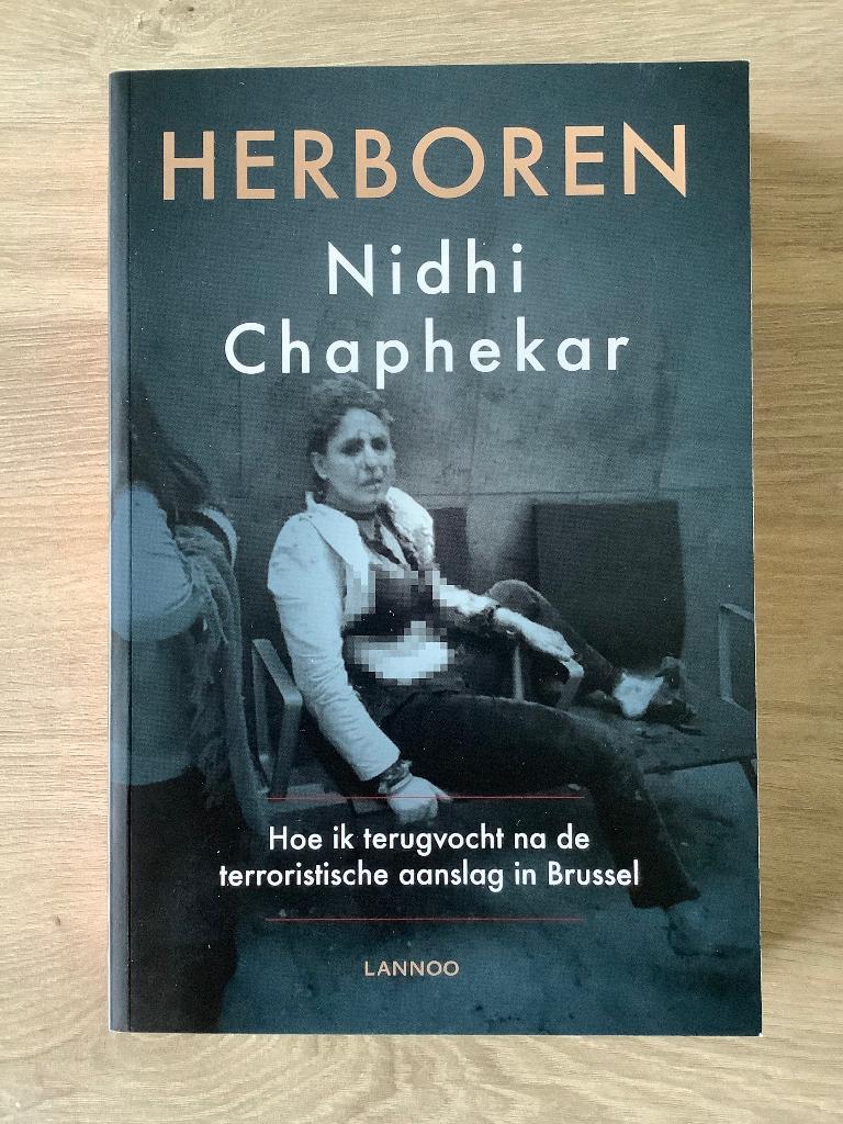 Nidhi Chapekar - Herboren, 20e eeuw of later, Nieuw, Ophalen of Verzenden, Nidhi Chaphekar