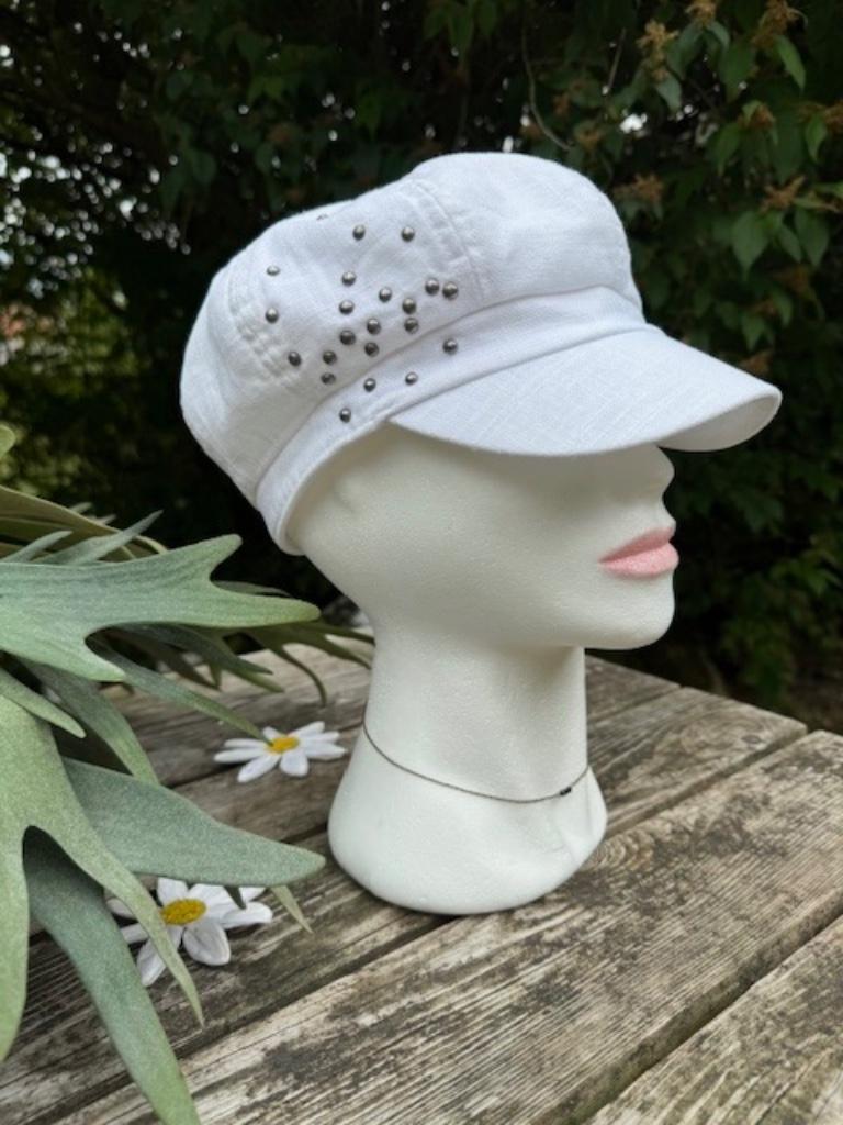chapeau ESPRIT blanc tendance - neuf/non porté, Neuf, Enlèvement ou Envoi, Casquette, 56 ou 57 cm (M, 7 ou 7⅛ pouces)