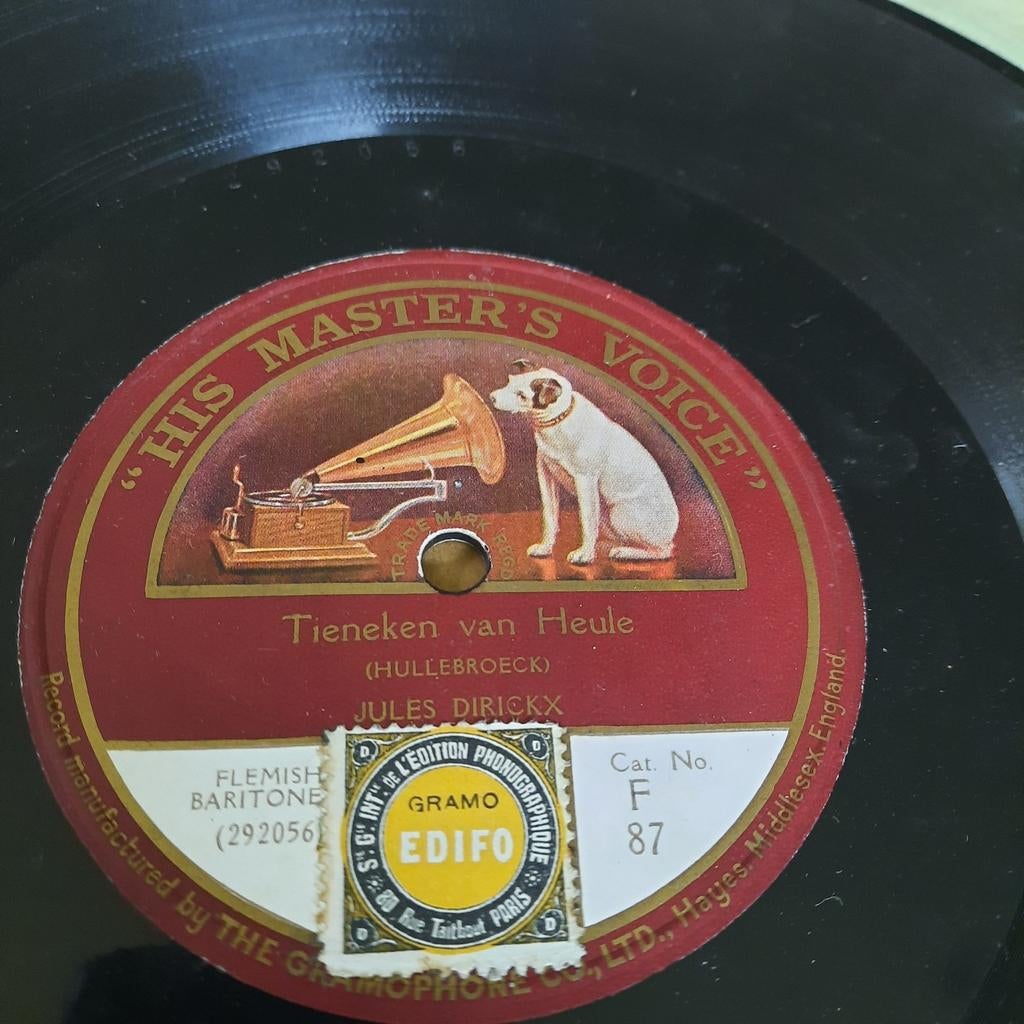 Tineke Van Heule ( stenen plaat , His master's voice ) ., Ophalen of Verzenden, Gebruikt