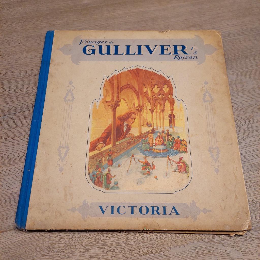 oud tweetalig boek "Gulliver's reizen", Antiek en Kunst, Ophalen, Victoria