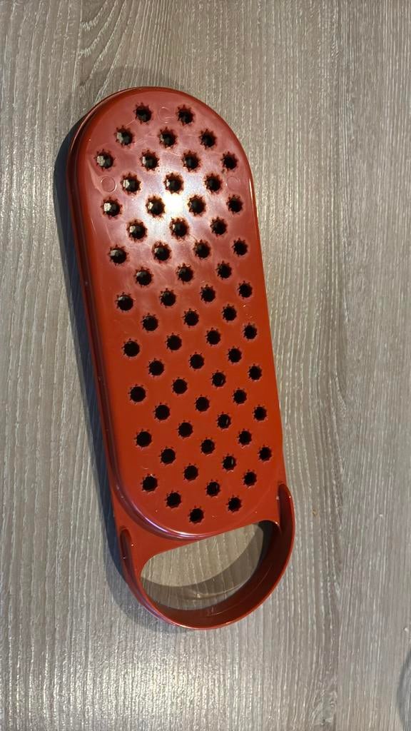 Tupperware paardje rasp, Ophalen, Zo goed als nieuw