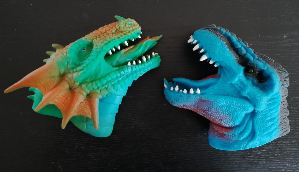 Dino World draak & dino handpop (2 stuks), Kinderen en Baby's, Ophalen of Verzenden, Zo goed als nieuw