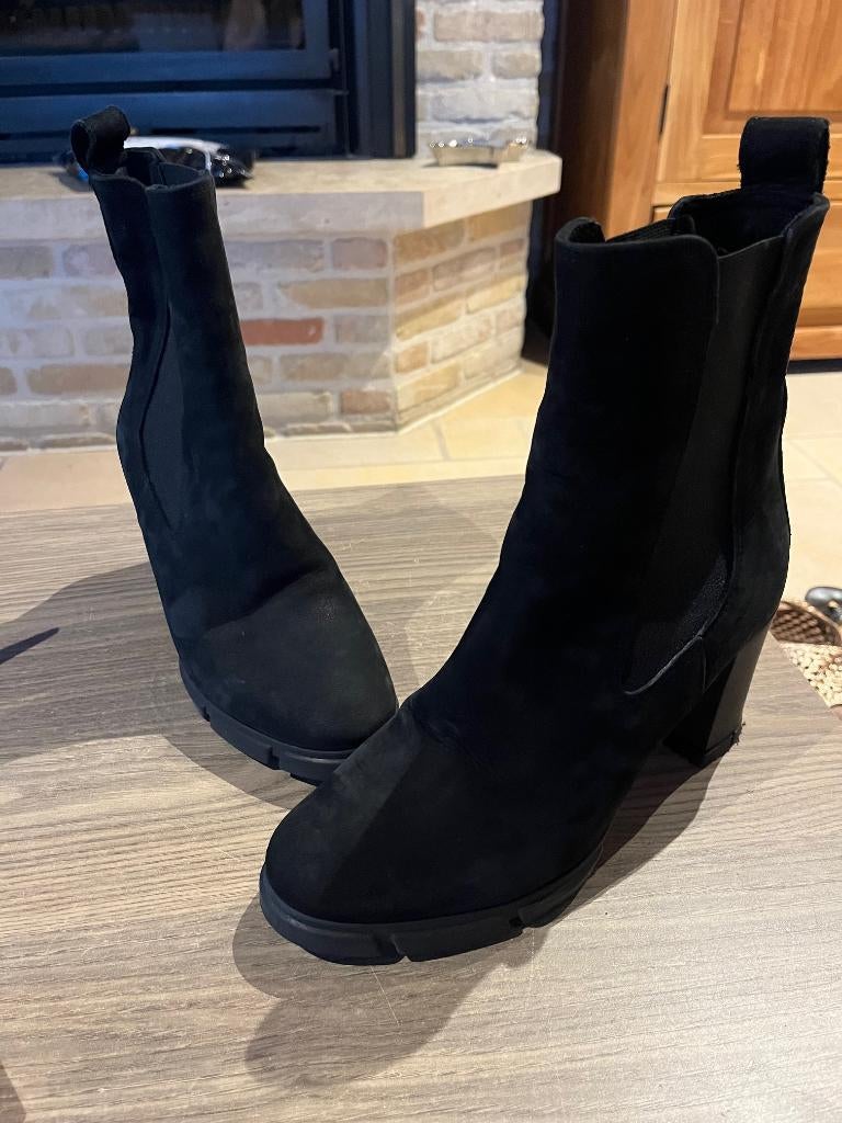 Zwarte botjes merk signature maat 38 (amper gedragen), Kleding | Dames, Schoenen, Ophalen of Verzenden