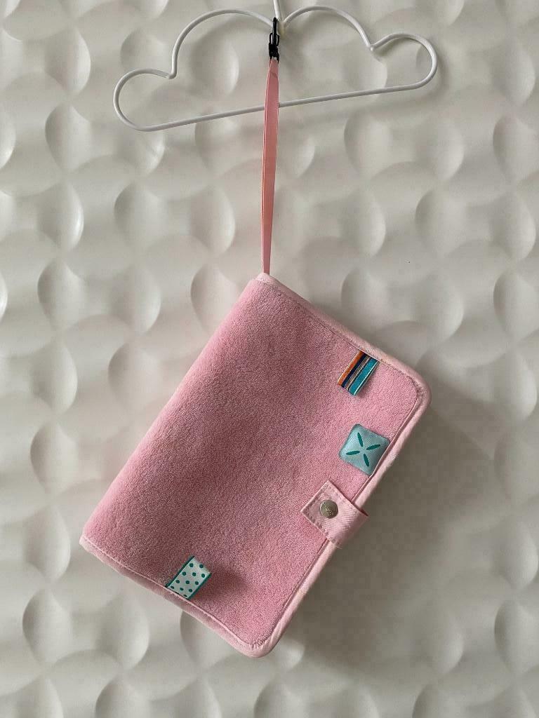 Pochette de change pour bébé rose Snoozebaby :, Kinderen en Baby's