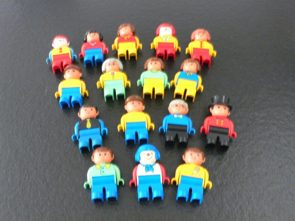 dublo mannetjes, Kinderen en Baby's, Speelgoed | Duplo en Lego, Ophalen of Verzenden, Gebruikt, Duplo