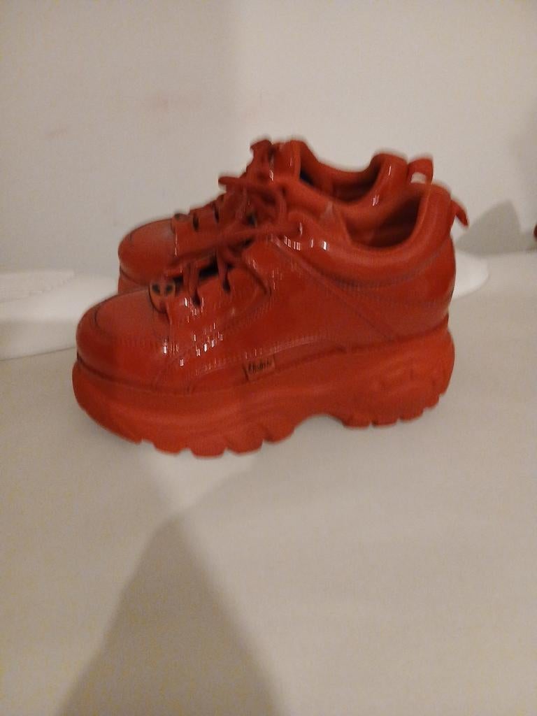 Buffalo shoes dames red, Ophalen