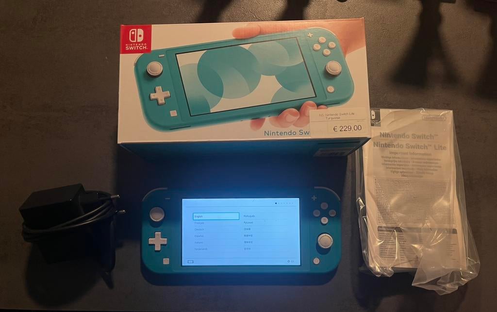 Switch Lite, Games en Spelcomputers, Ophalen of Verzenden, Zo goed als nieuw