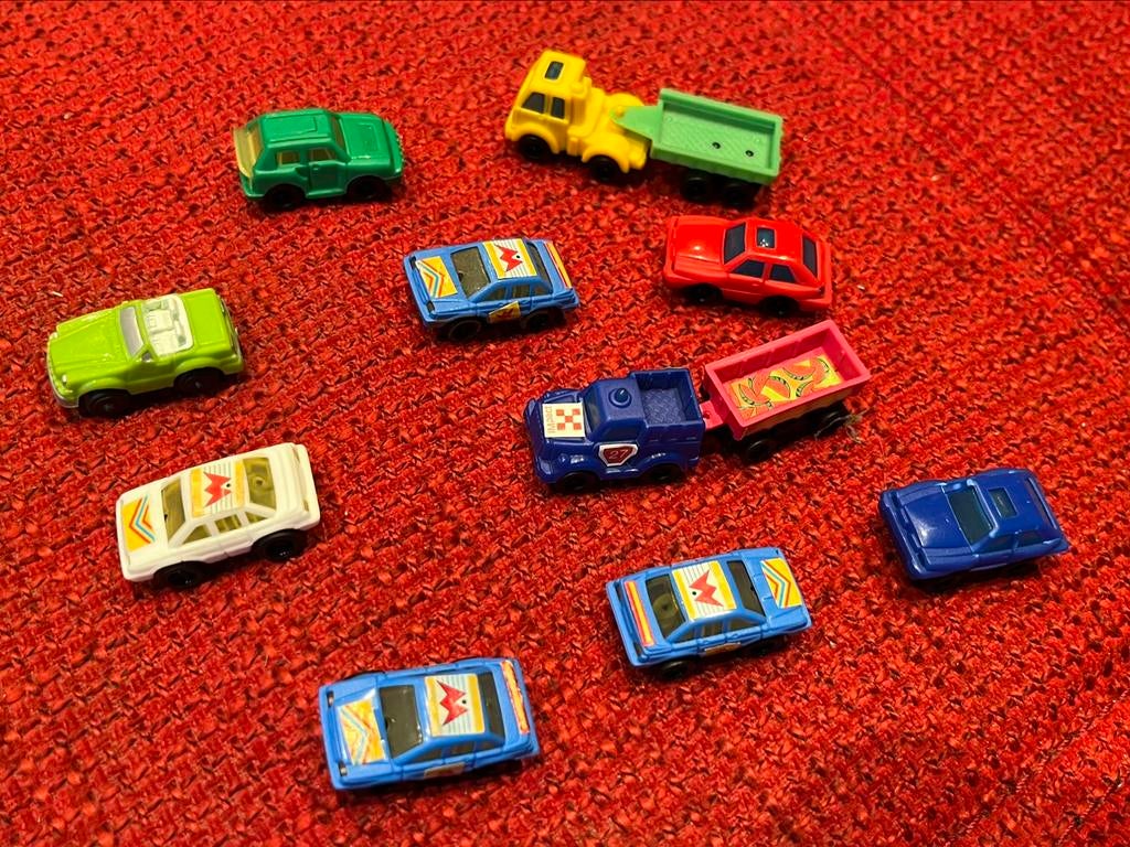 LOT vintage 10x micro cars plastic, Ophalen, Zo goed als nieuw